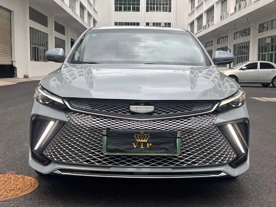 Geely Emgrand L HiP Geely Emgrand L HiP