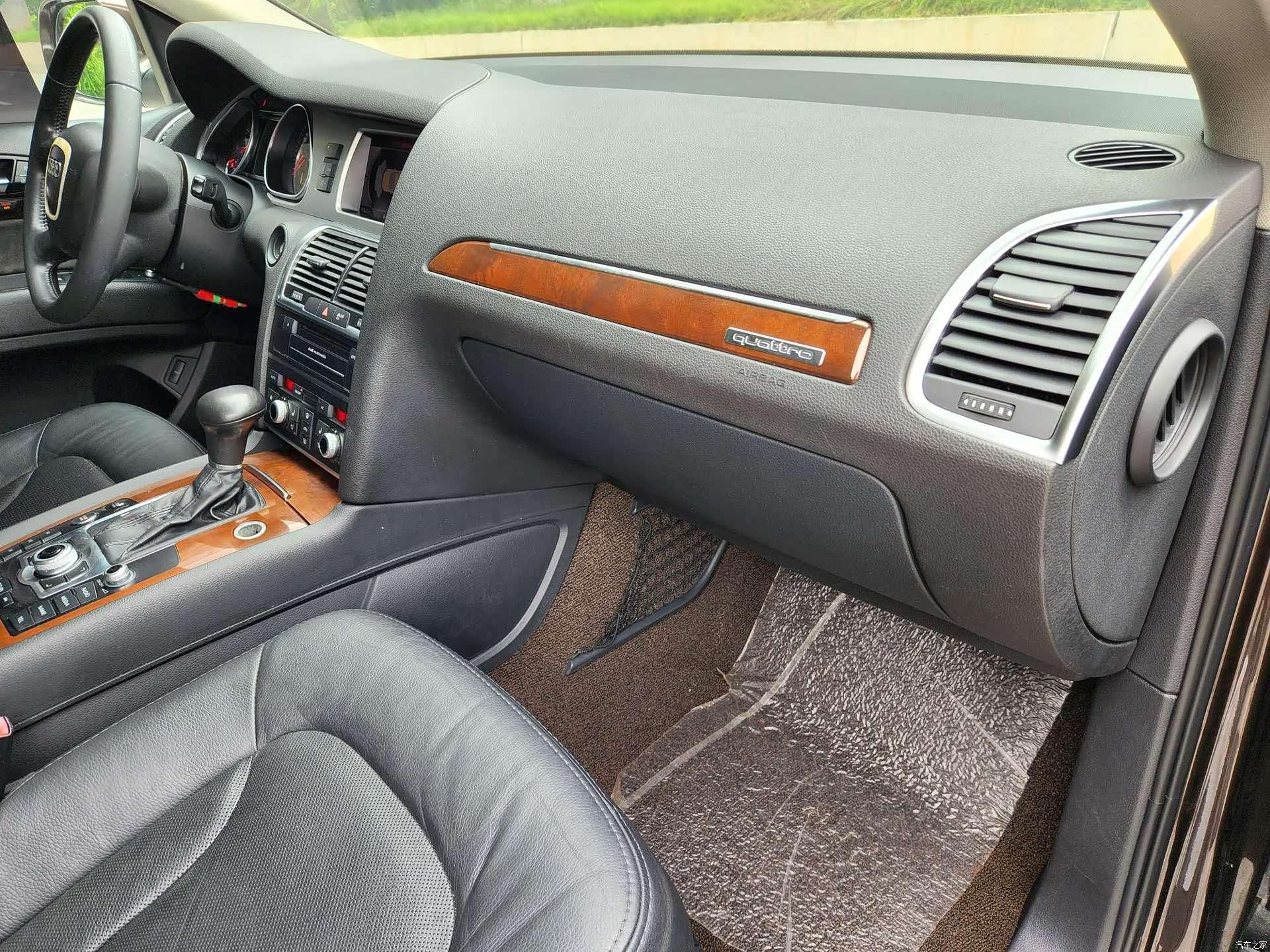 Audi Q7, 2012 9