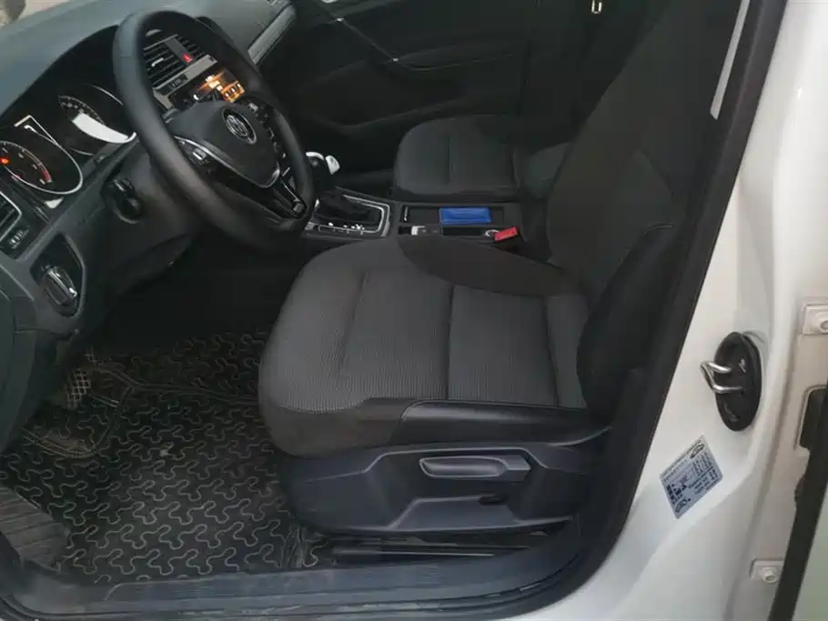 Volkswagen golf Volkswagen golf