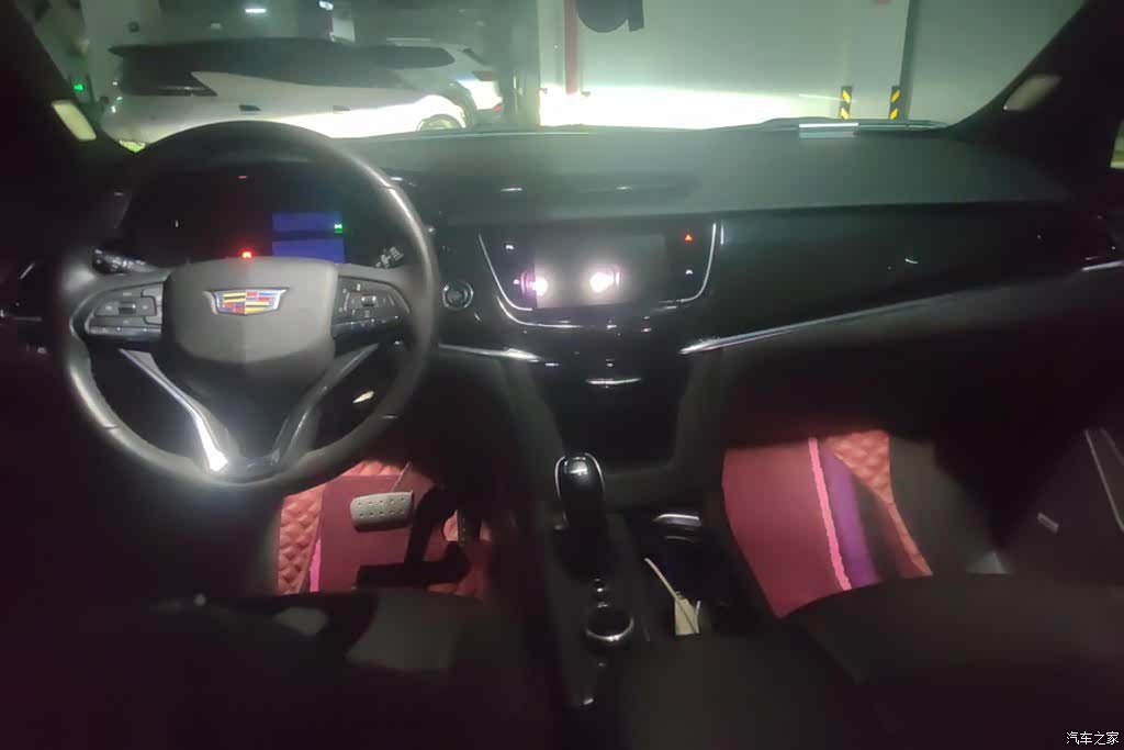 Cadillac XT6, 2022 12