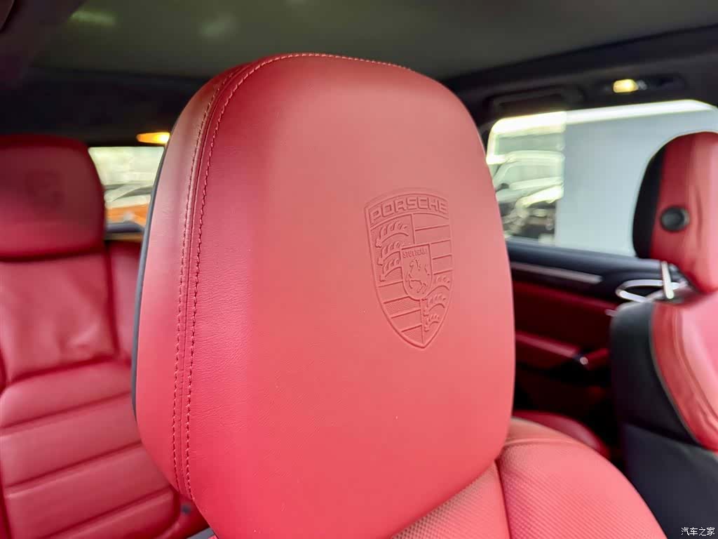 Porsche Cayenne, 2013 21