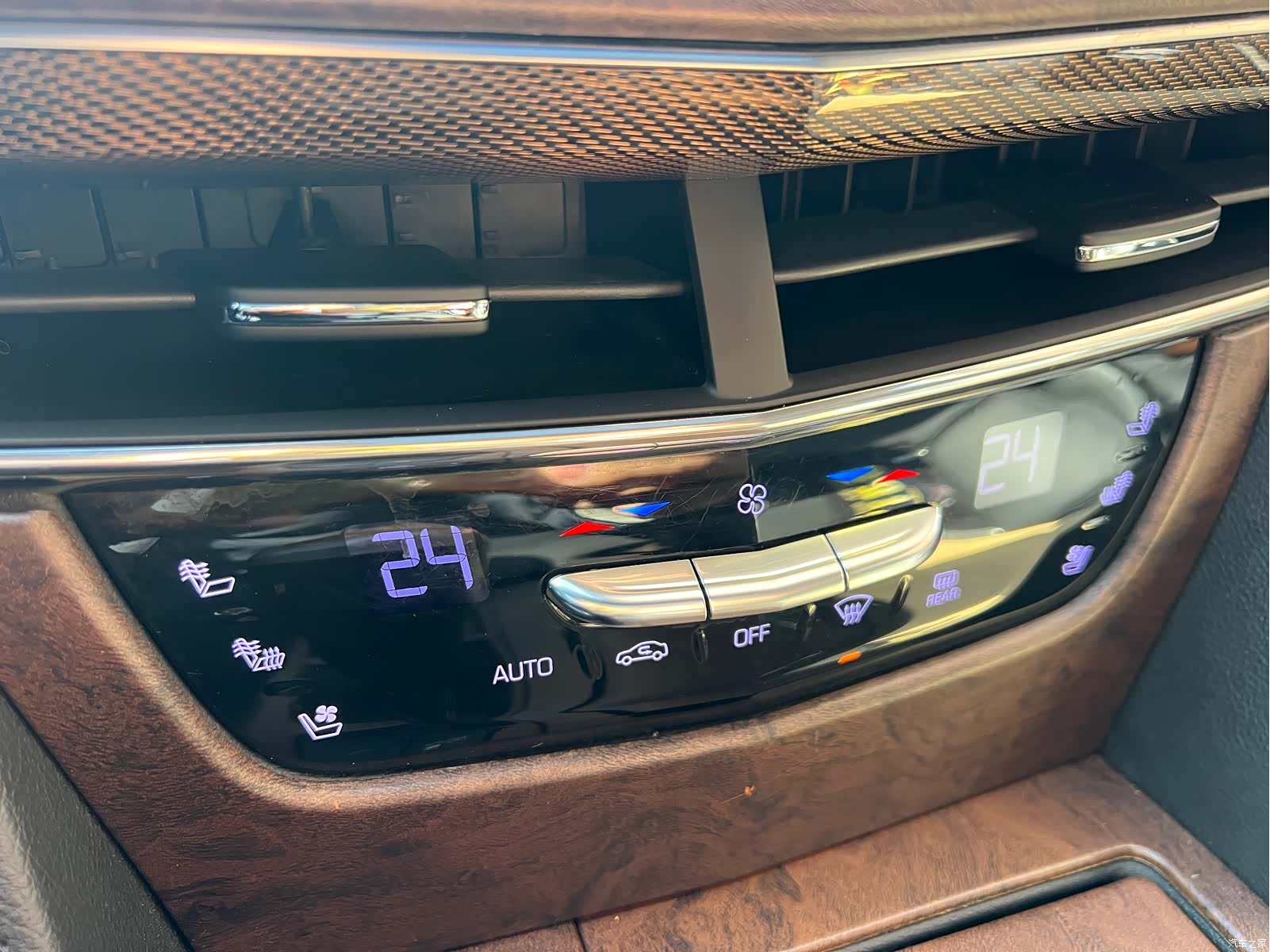 Cadillac CT6, 2019 13