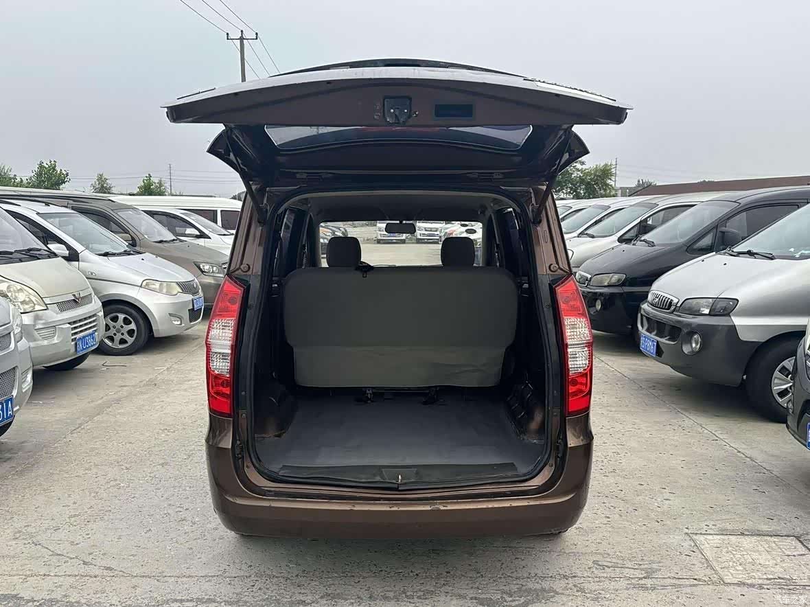 Wuling Hongguang, 2018 7