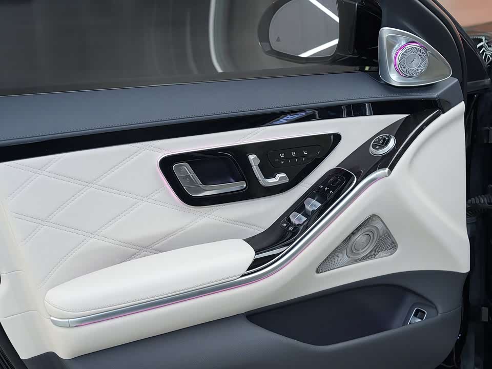 Mercedes-Benz Maybach S-class