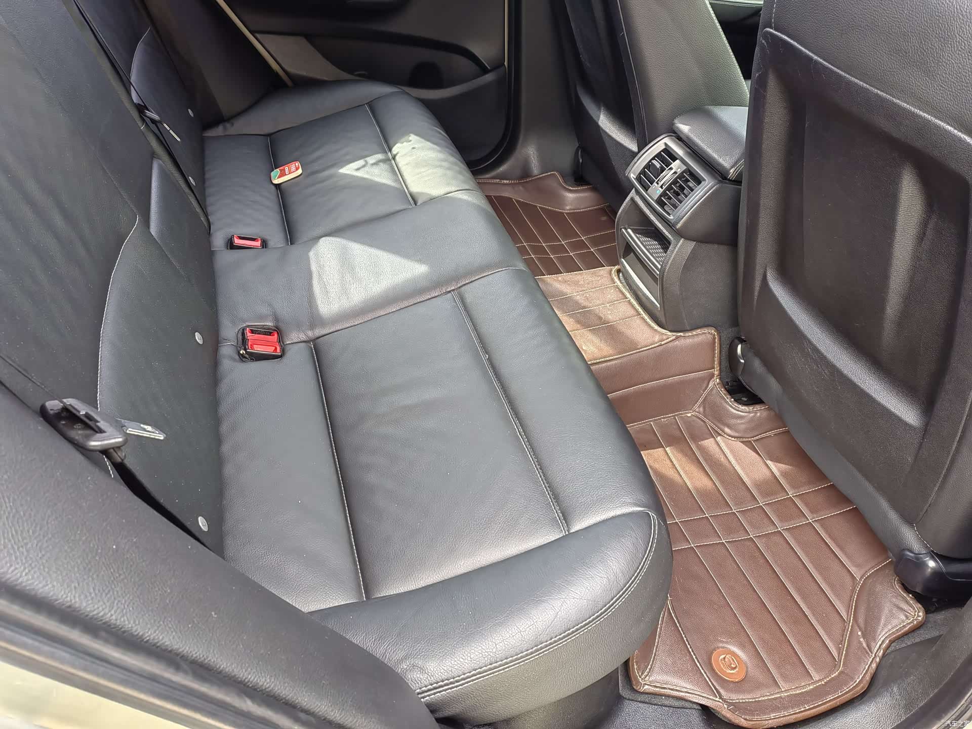 BMW X3, 2012 8