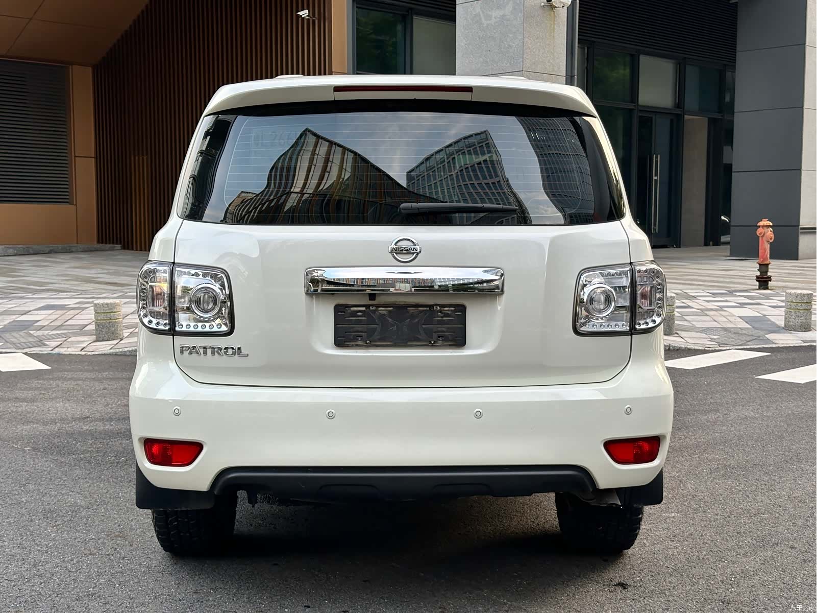 Nissan Patrol, 2017 все фото