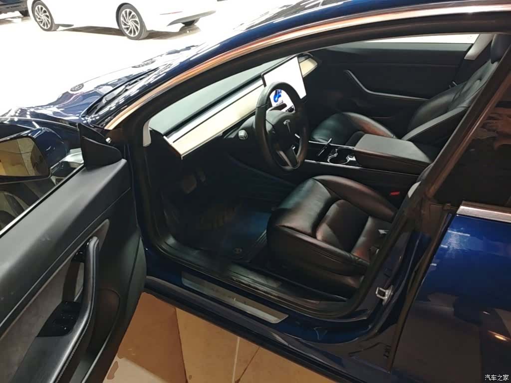 Tesla Model 3, 2019 16