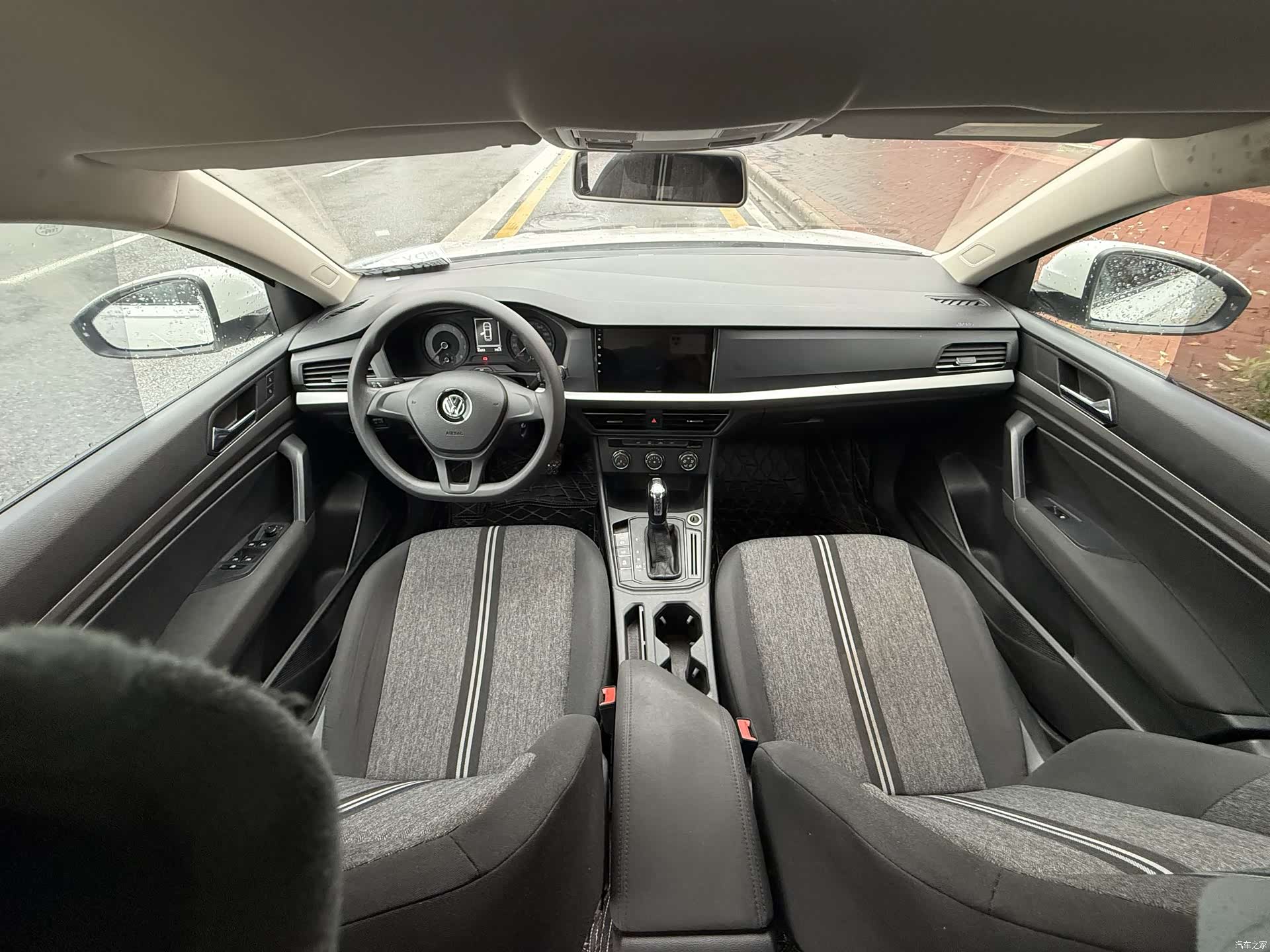 Volkswagen Lavida, 2020 все фото