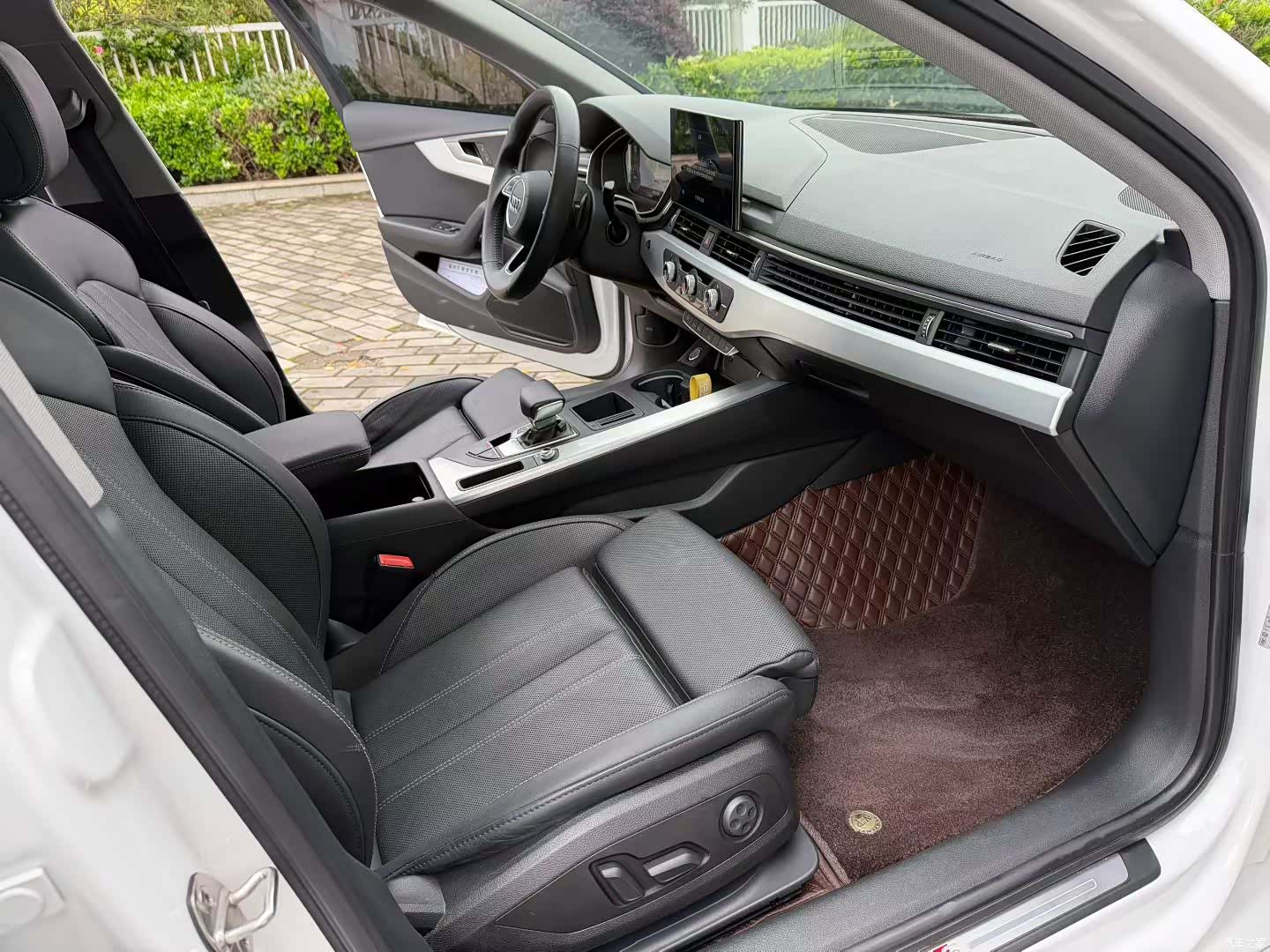Audi A4L, 2020 8