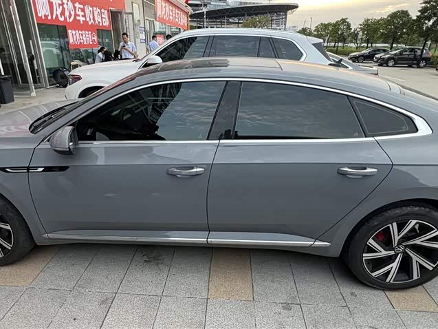 Volkswagen CC 2023, фото 3