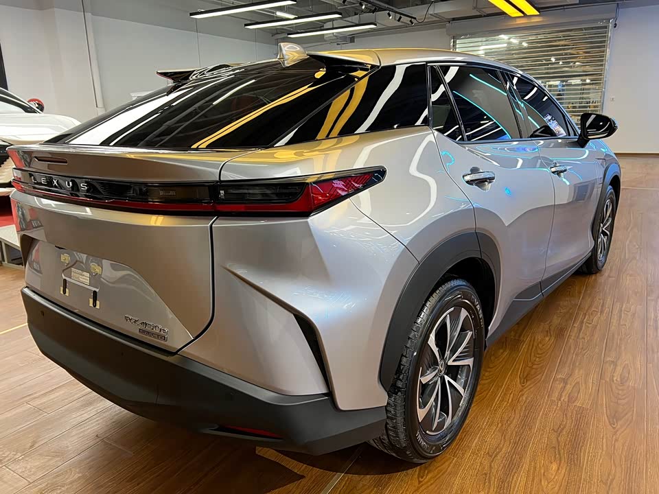 Lexus RZ Lexus RZ