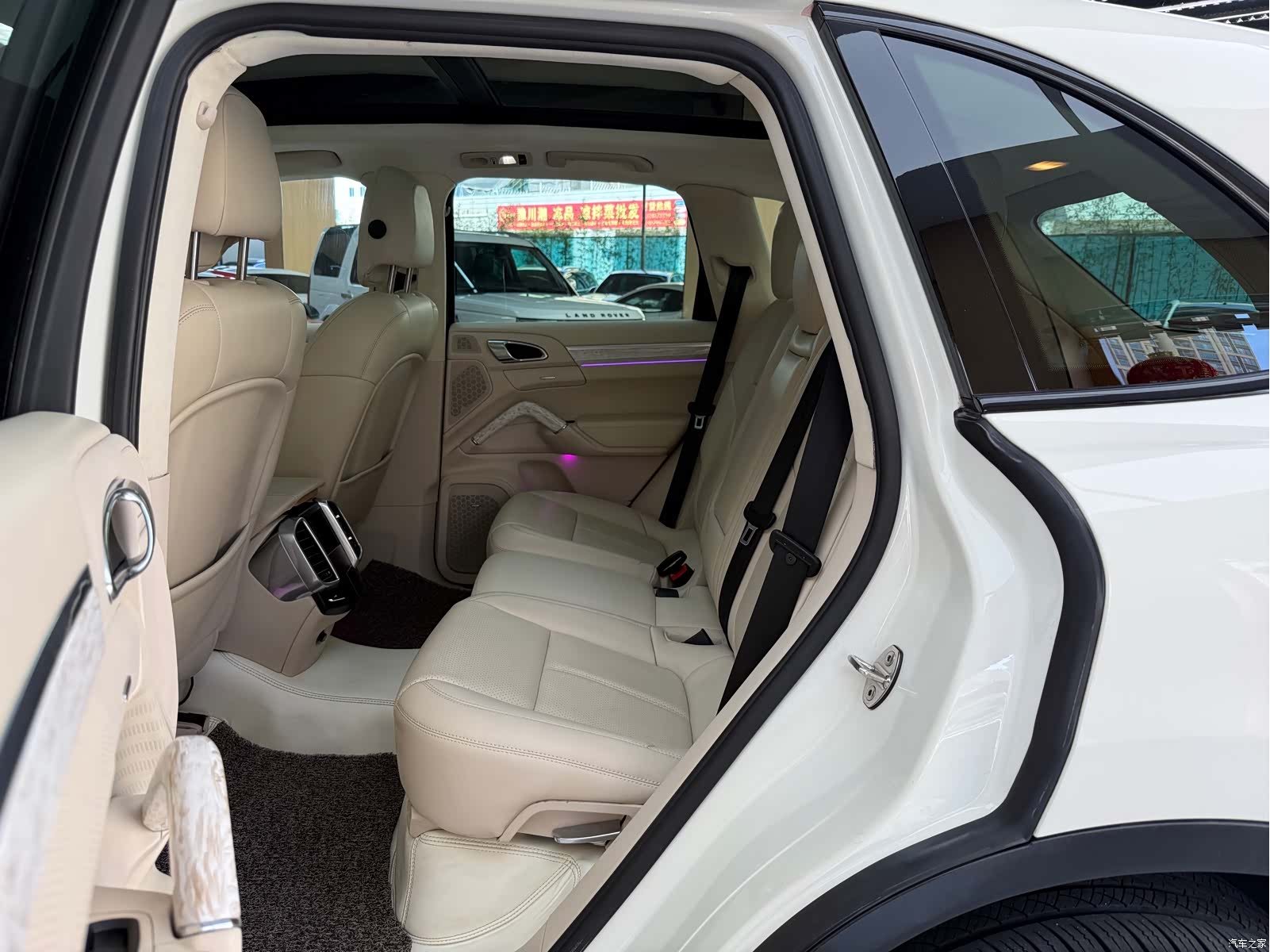 Porsche Cayenne, 2011 27