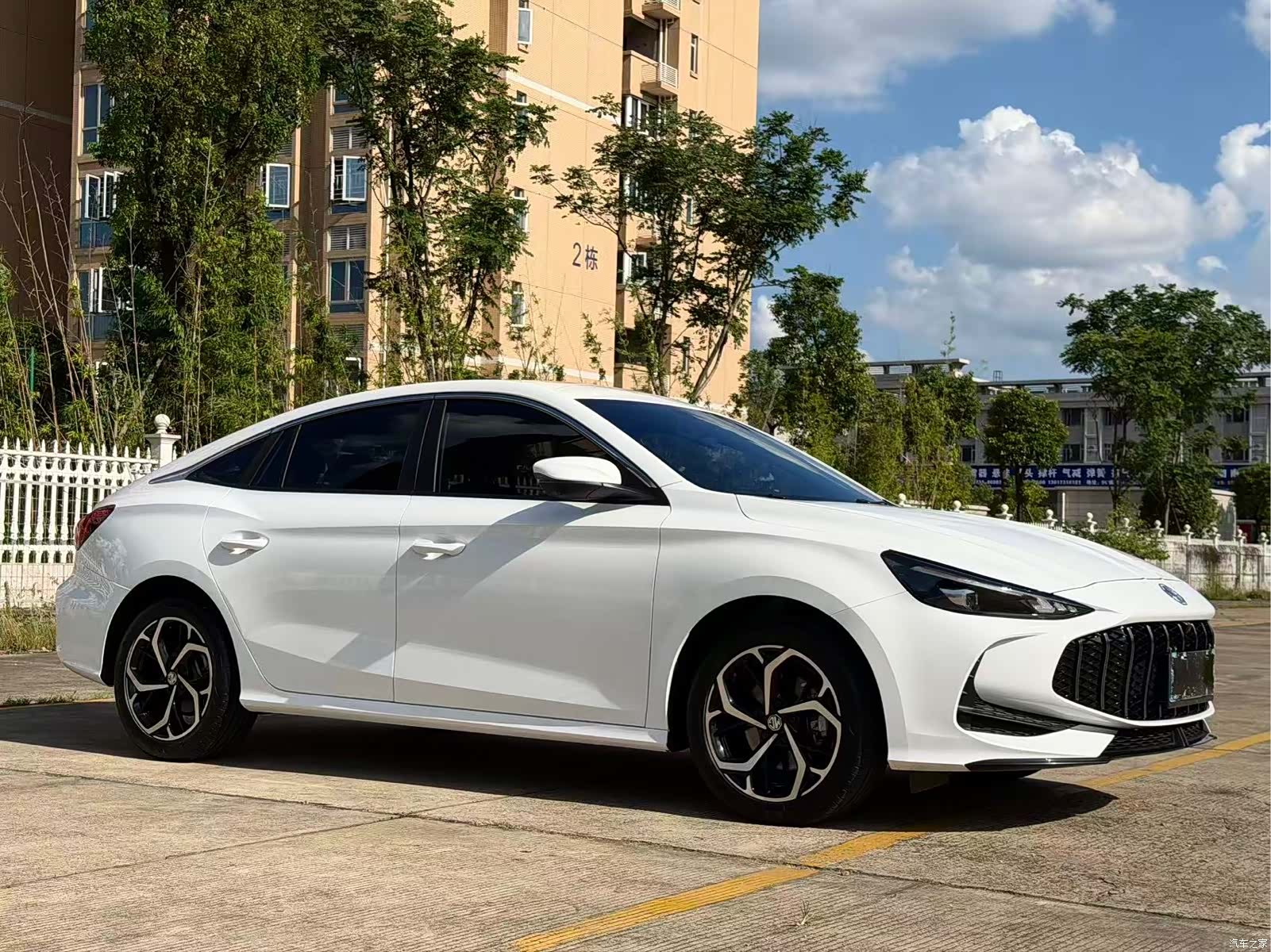 MG MG5, 2024 3