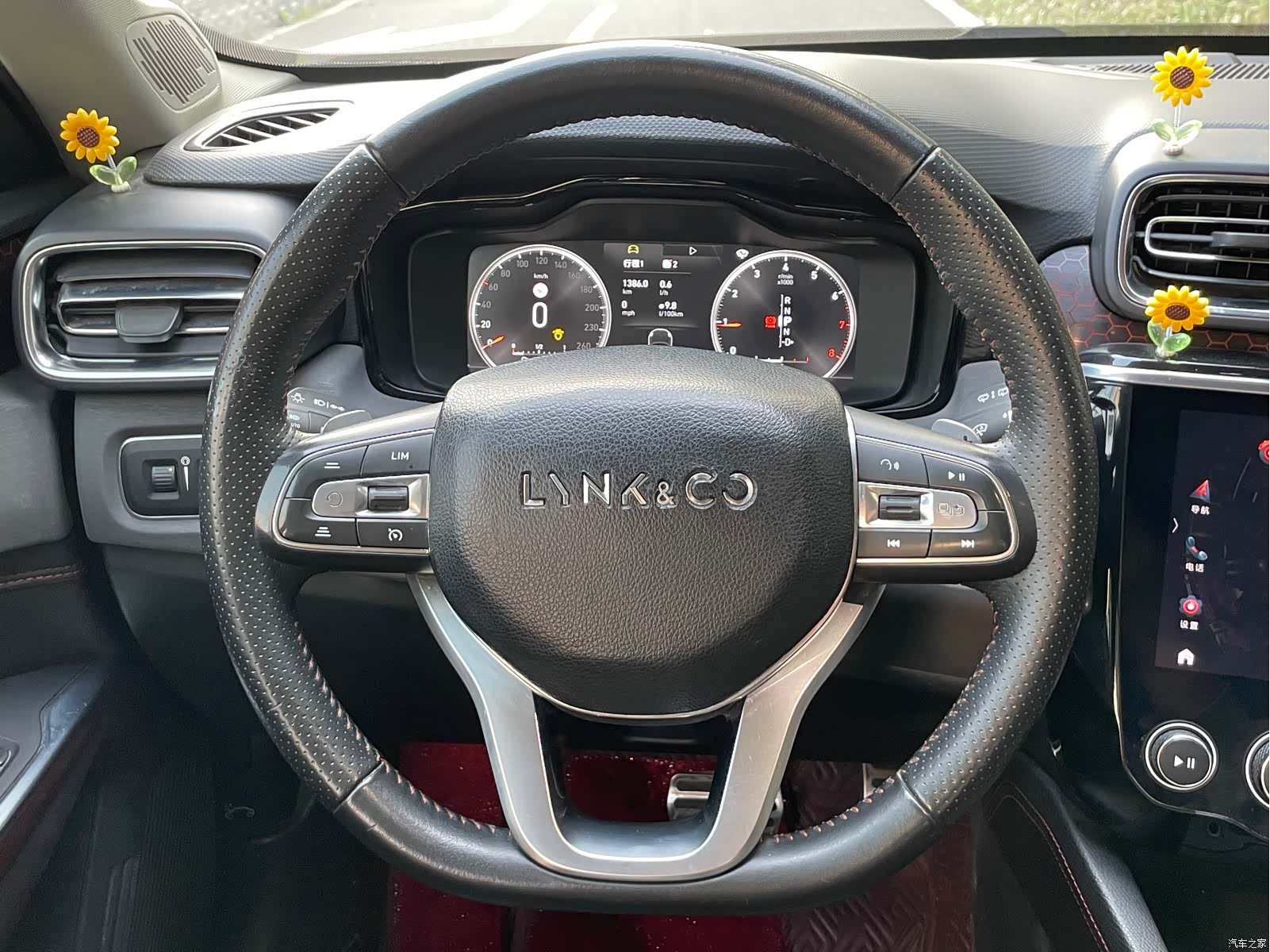 Lynk & Co 01, 2019 11