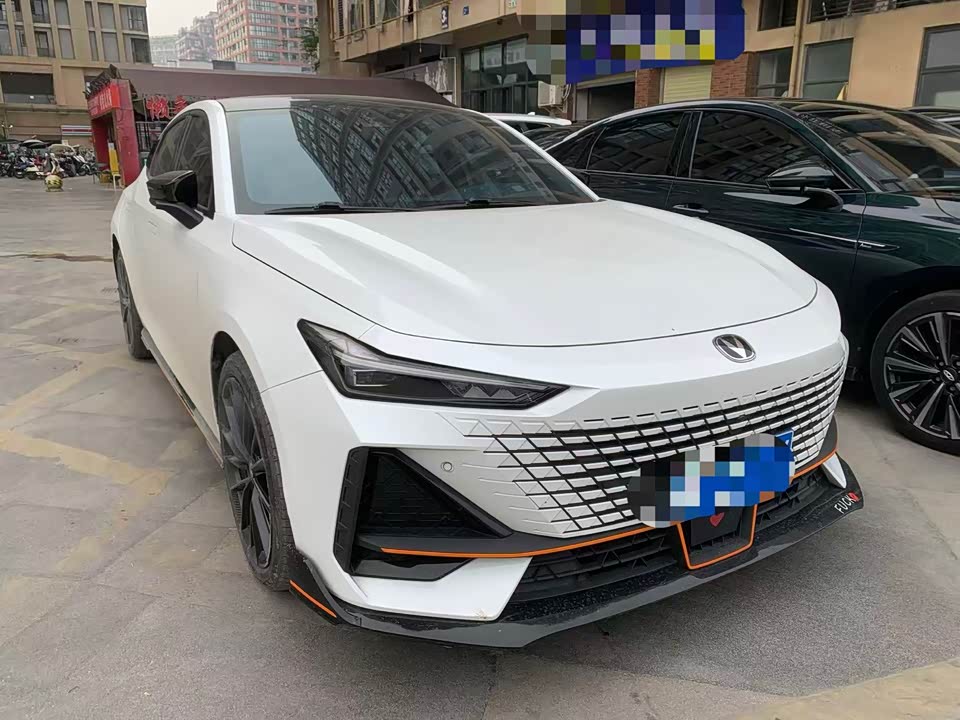 Changan UNI-V