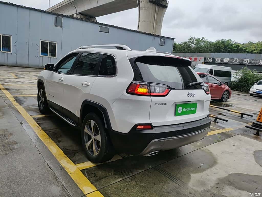 Jeep Cherokee, 2021 все фото