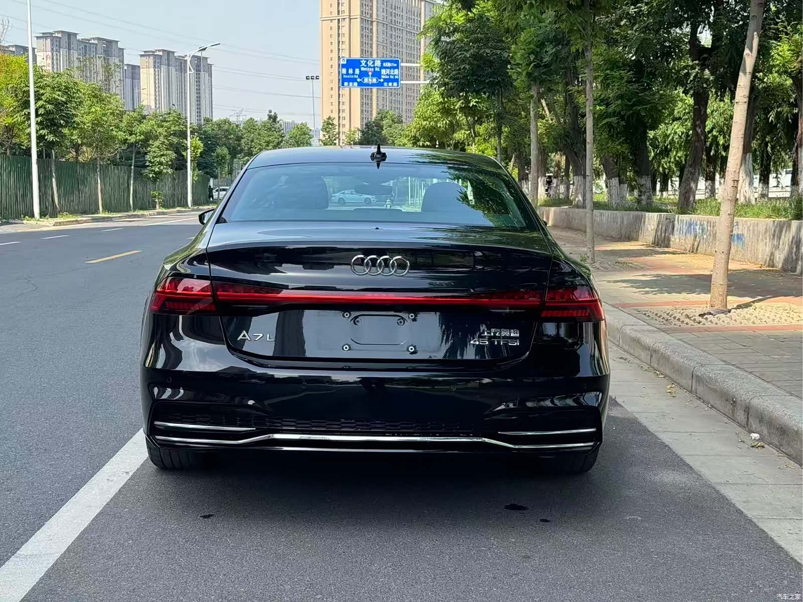 Audi A7L, 2023 все фото