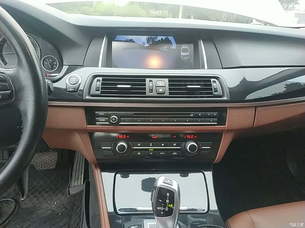 BMW 5 Series, 2015 13