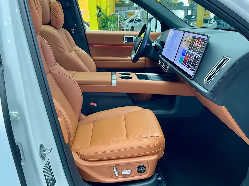 Li Auto Ideal L6