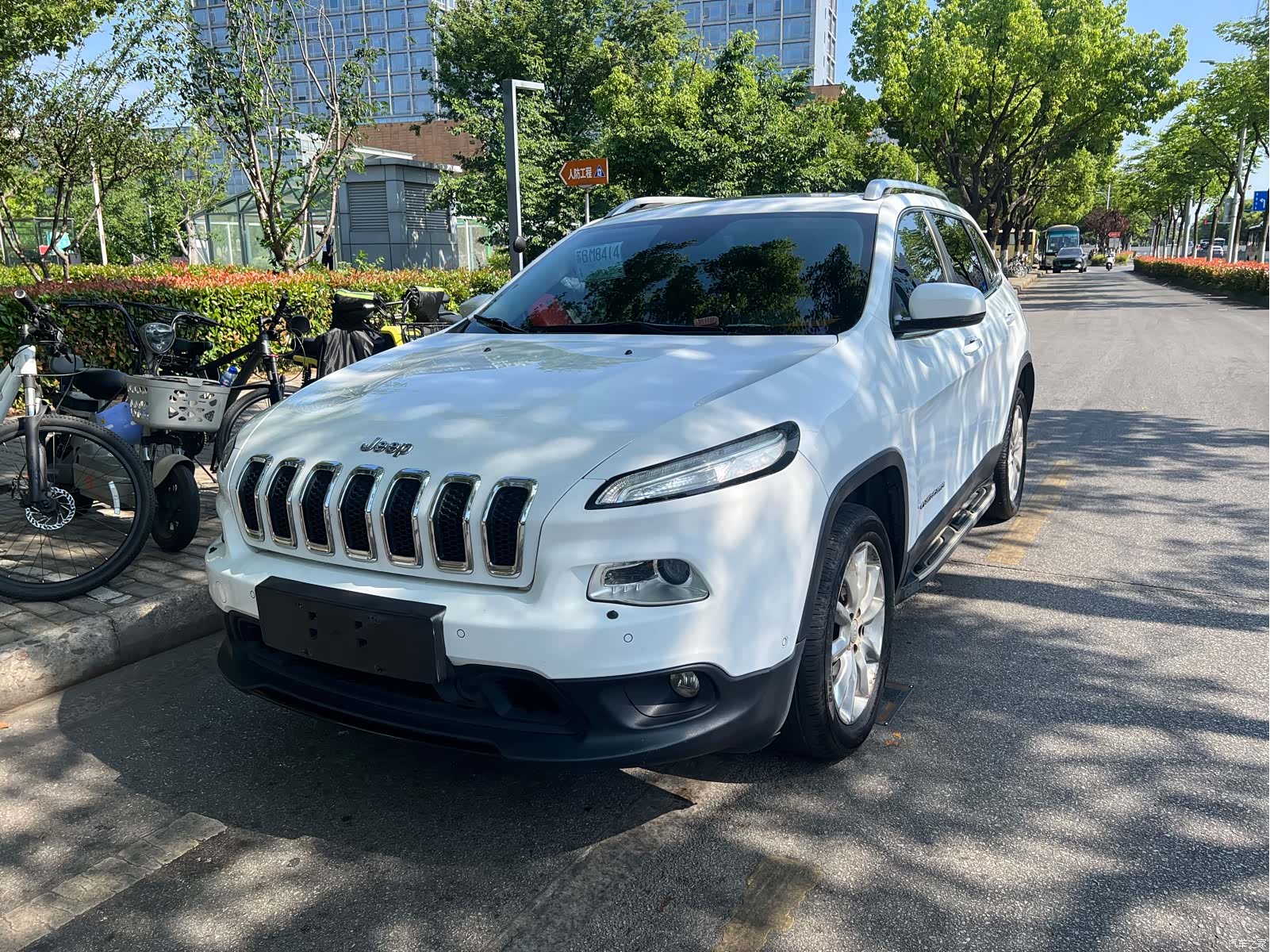 Jeep Cherokee, 2015 1