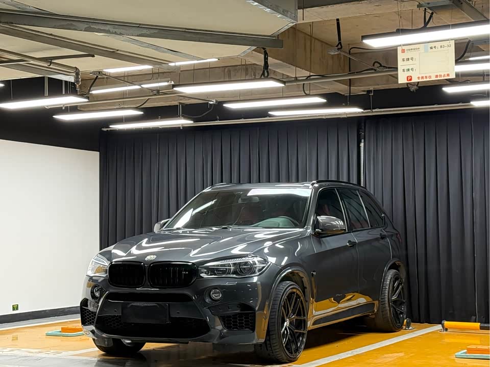 BMW X5 M