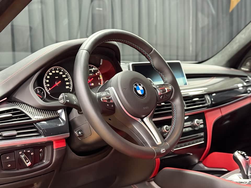 BMW X5 M