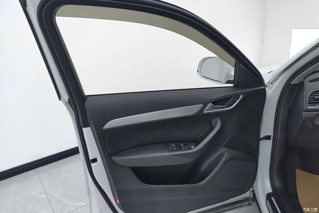 Audi Q3, 2016 7