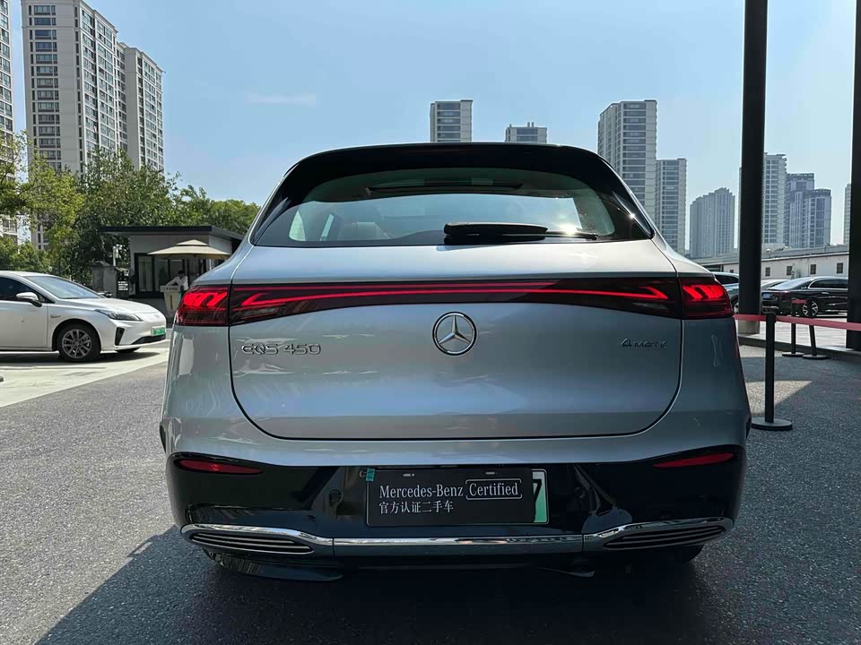 Mercedes-Benz EQS