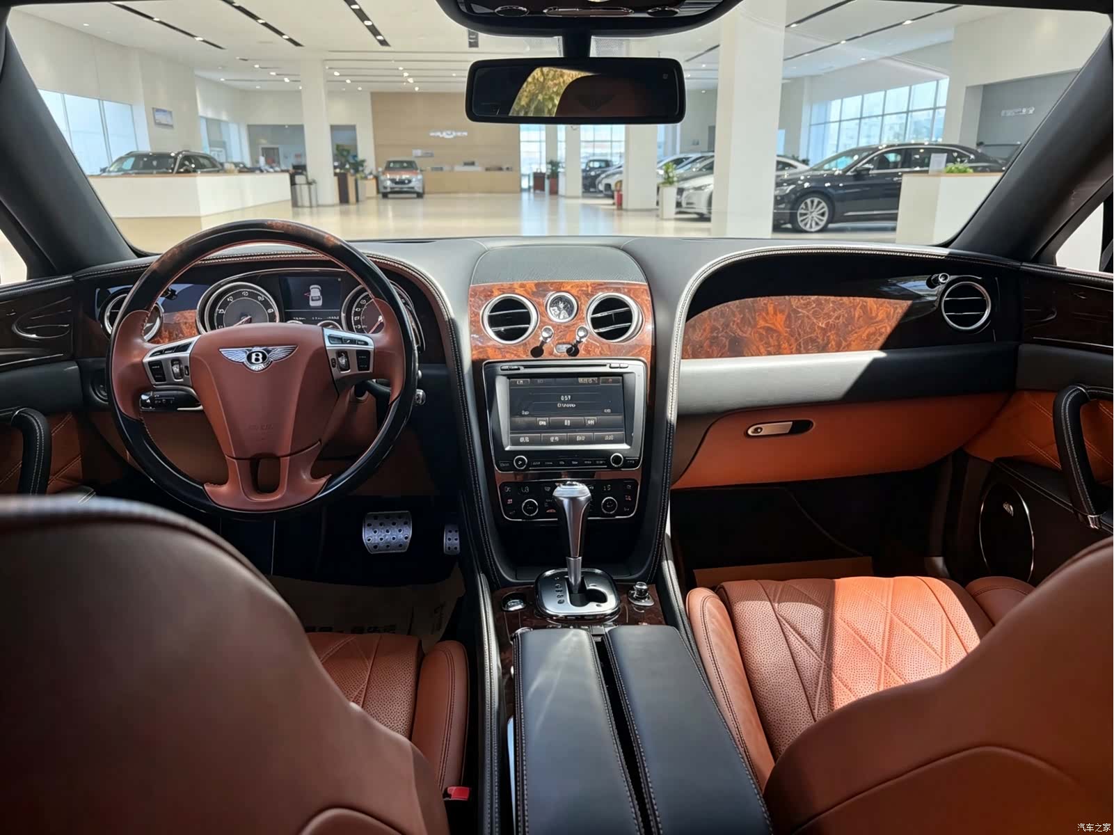 Bentley Flying Spur, 2013 9