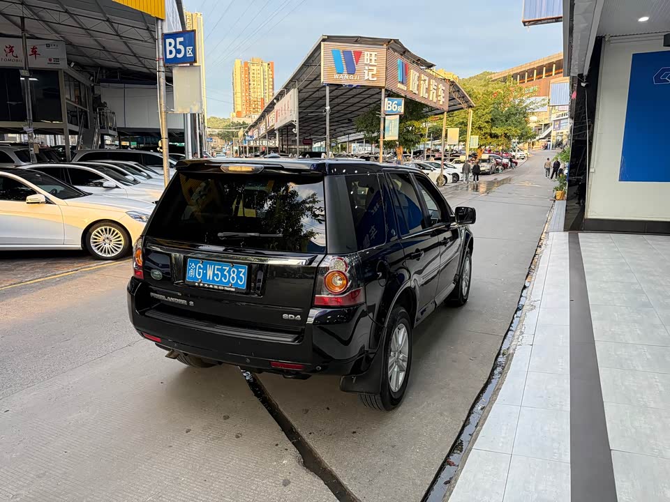 Land Rover Freelander 2
