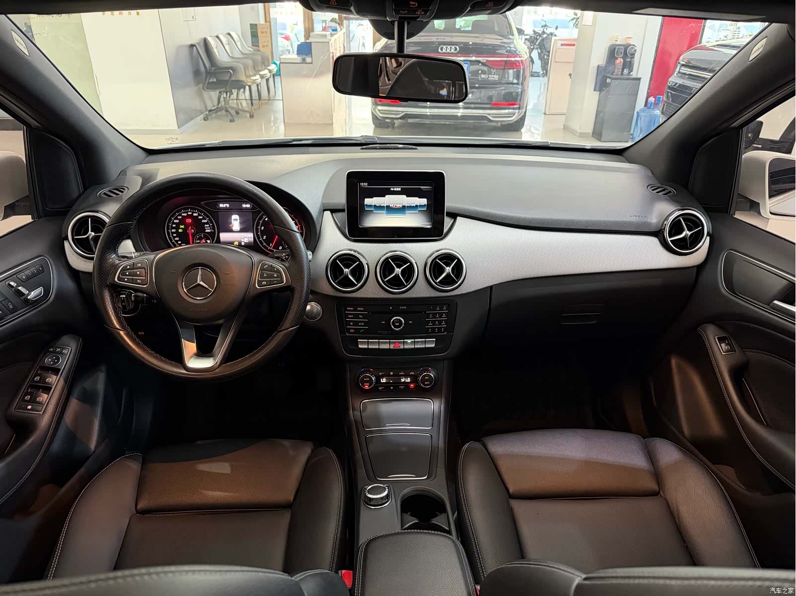 Mercedes-Benz B-Class, 2017 7