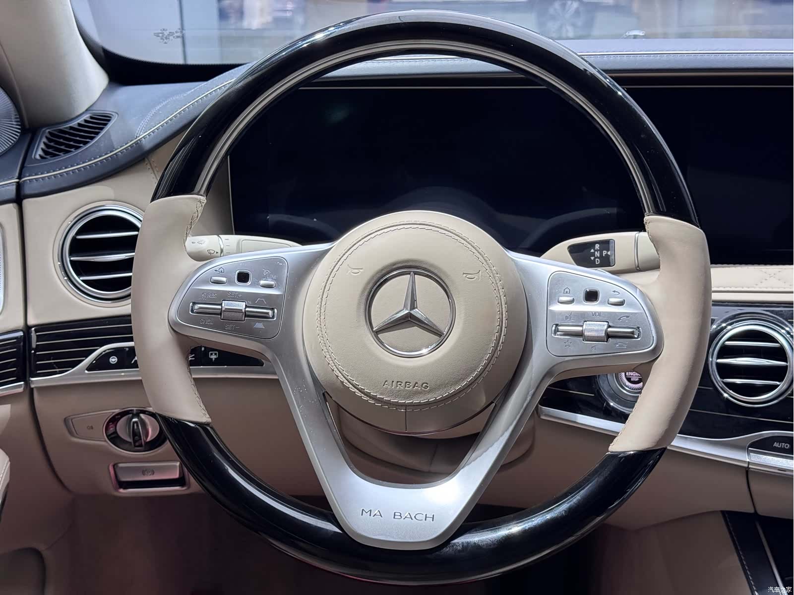 Maybach S-Class, 2020 27