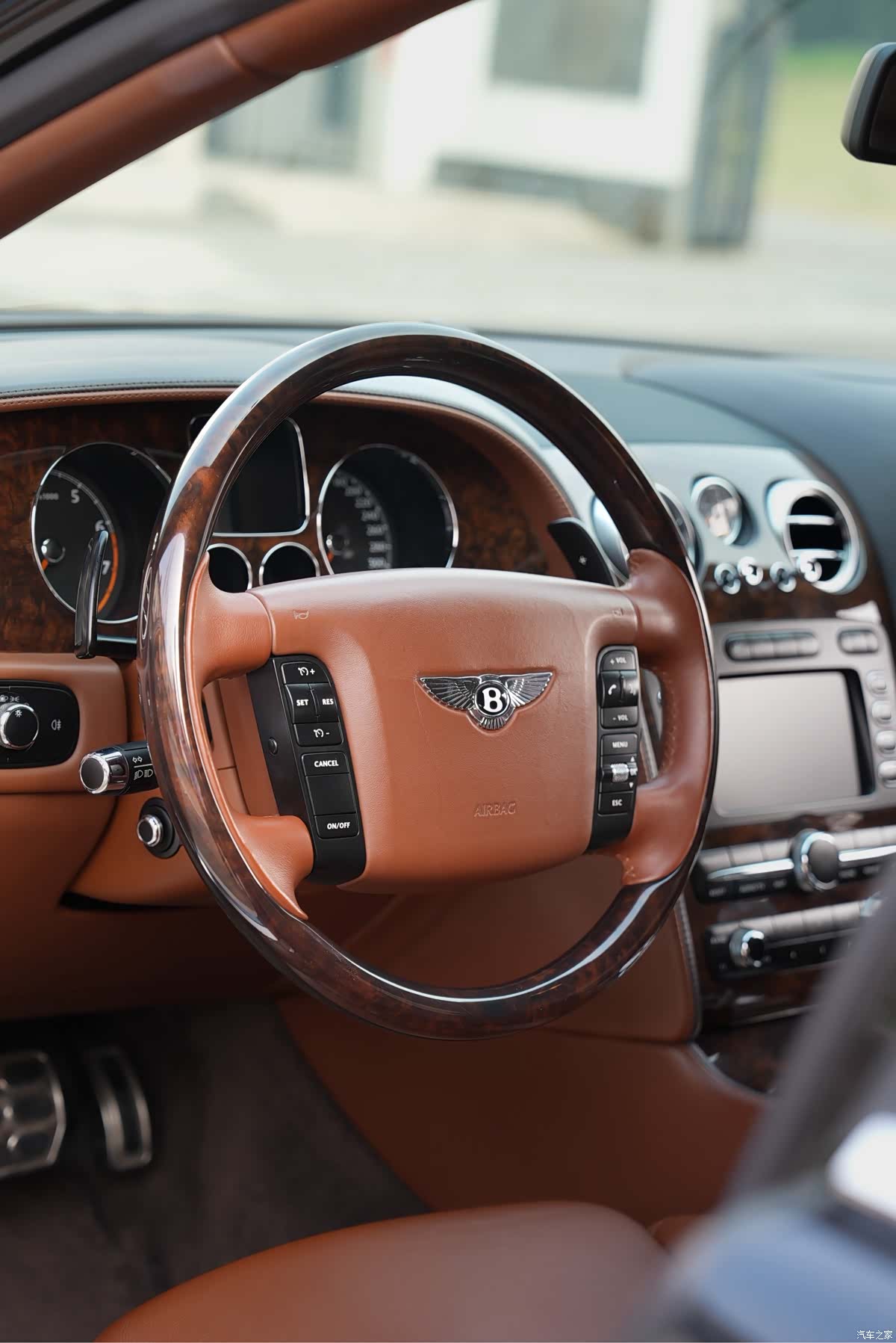 Bentley Flying Spur, 2007 8