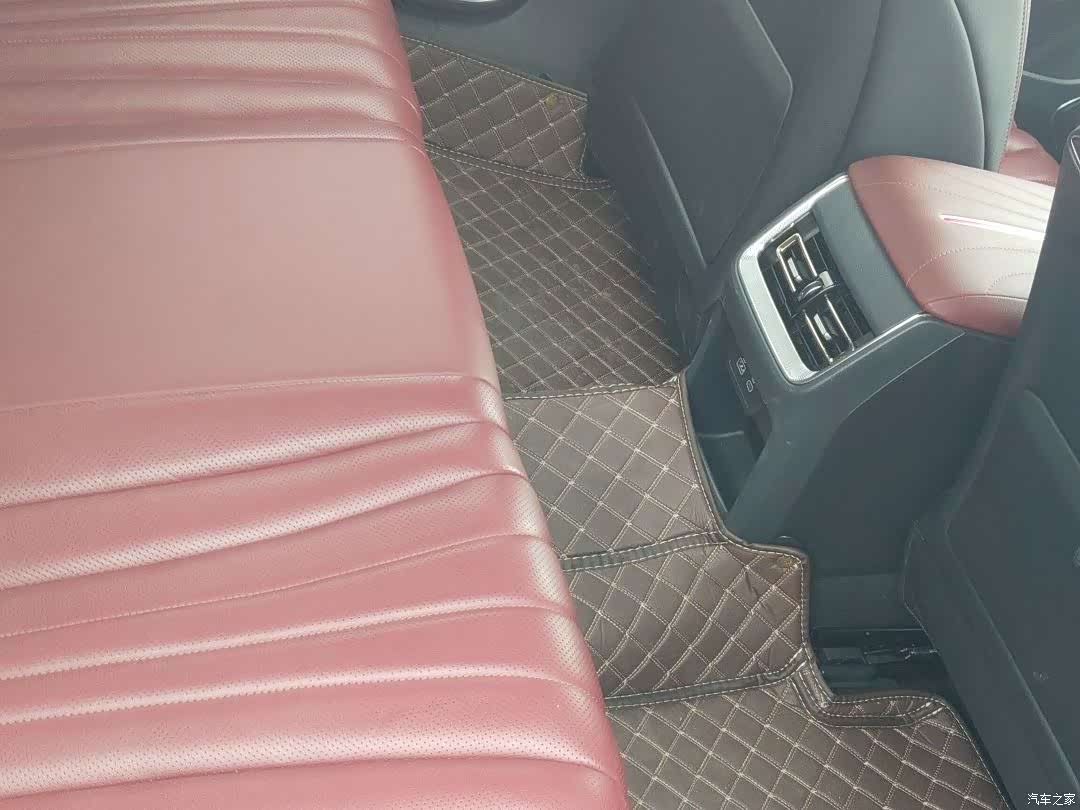 Hongqi H5, 2023 7