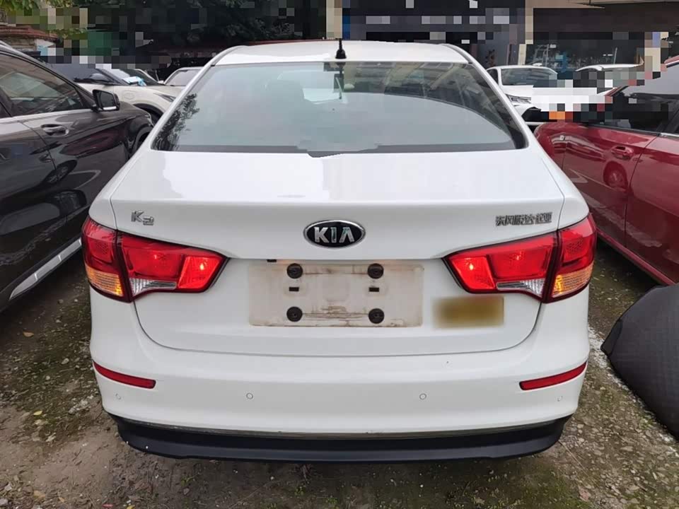 Kia K2