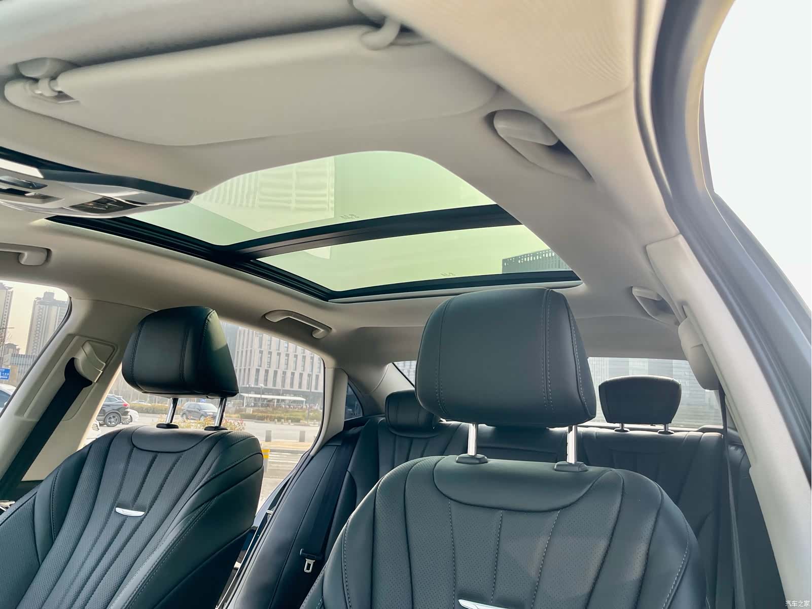 Hongqi H5, 2024 9