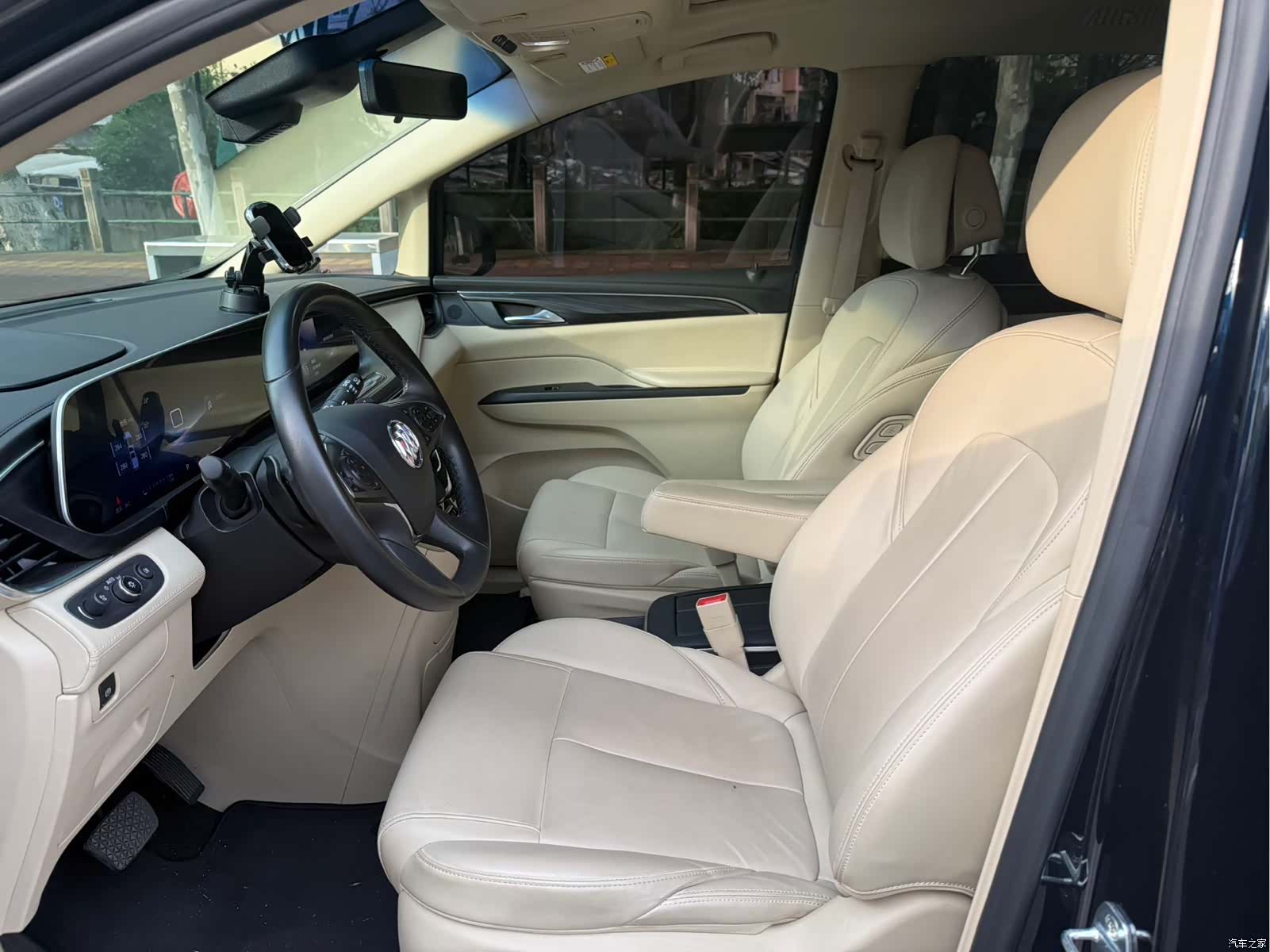 Buick GL8, 2023 7