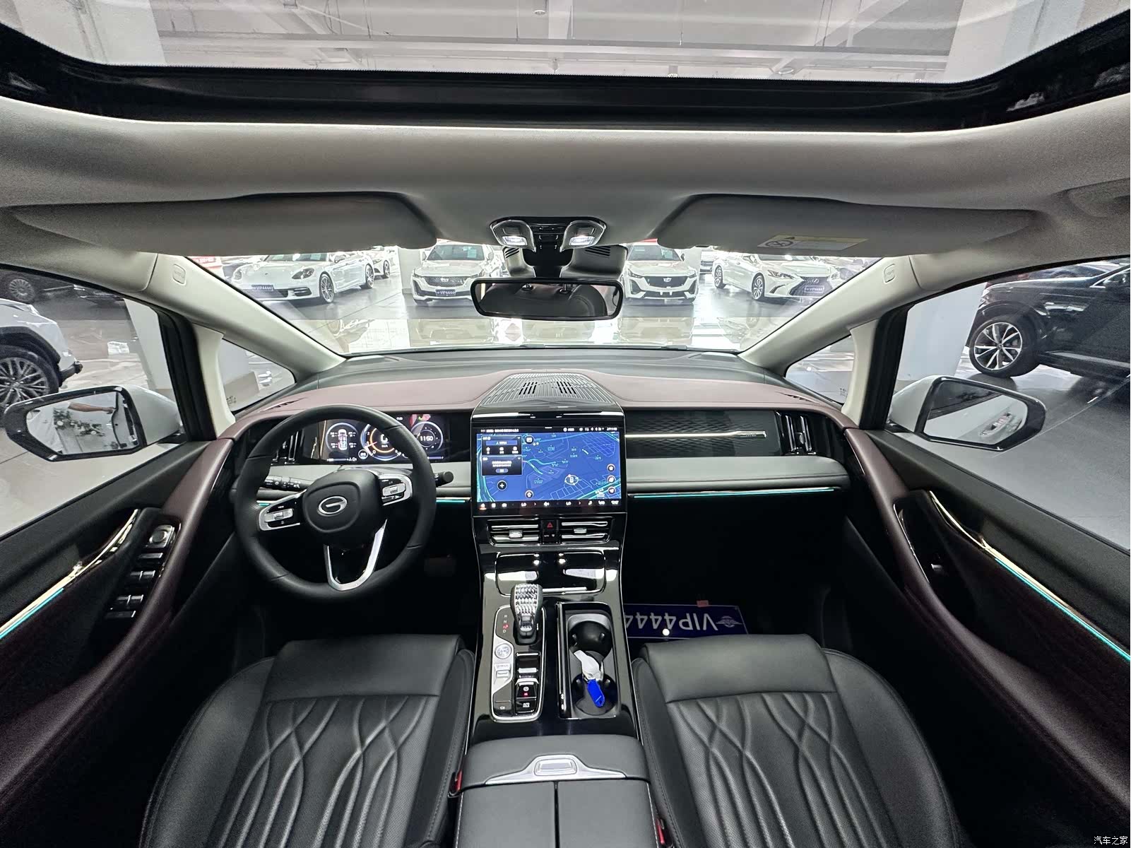 Trumpchi M8, 2025 11