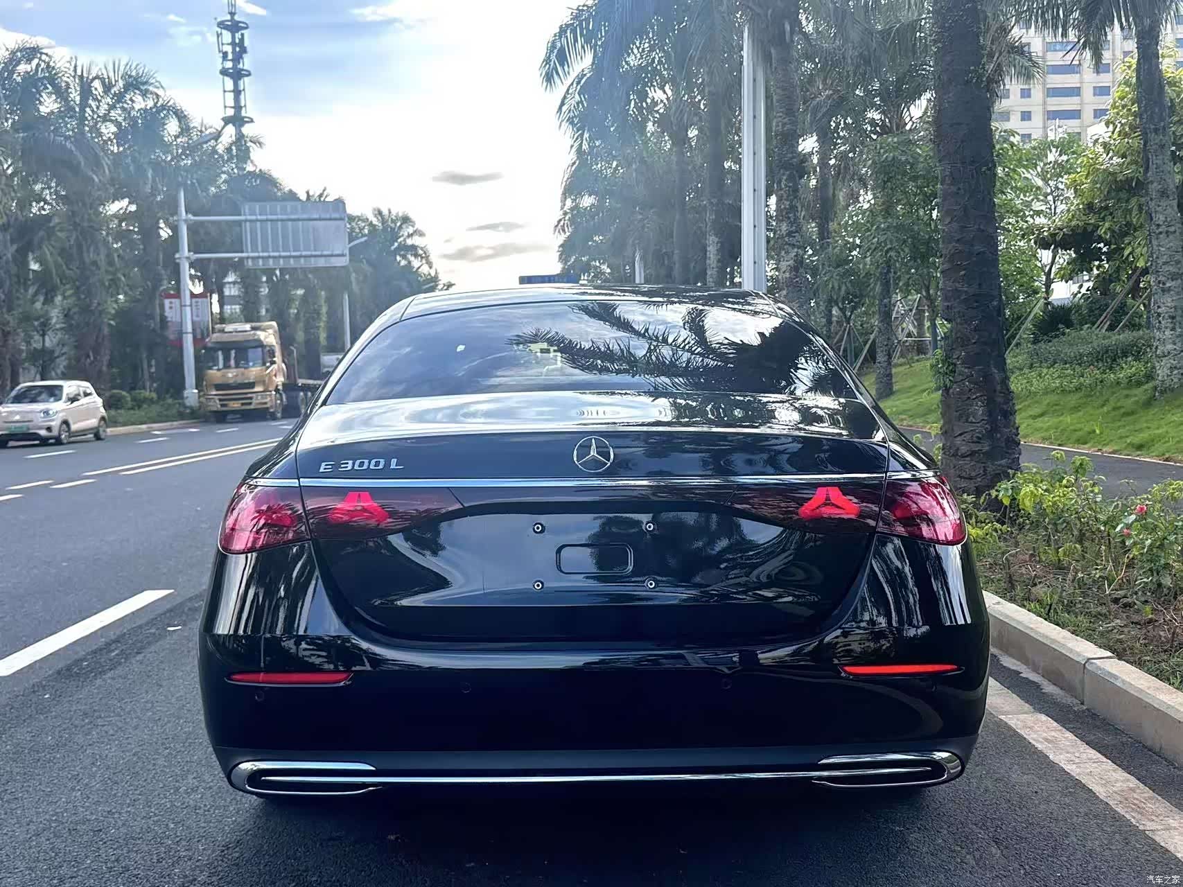 Mercedes-Benz E-Class, 2025 8