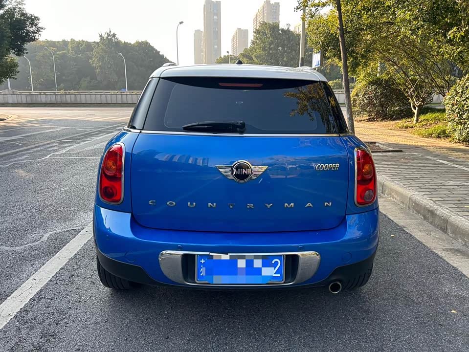 MINI COUNTRYMAN