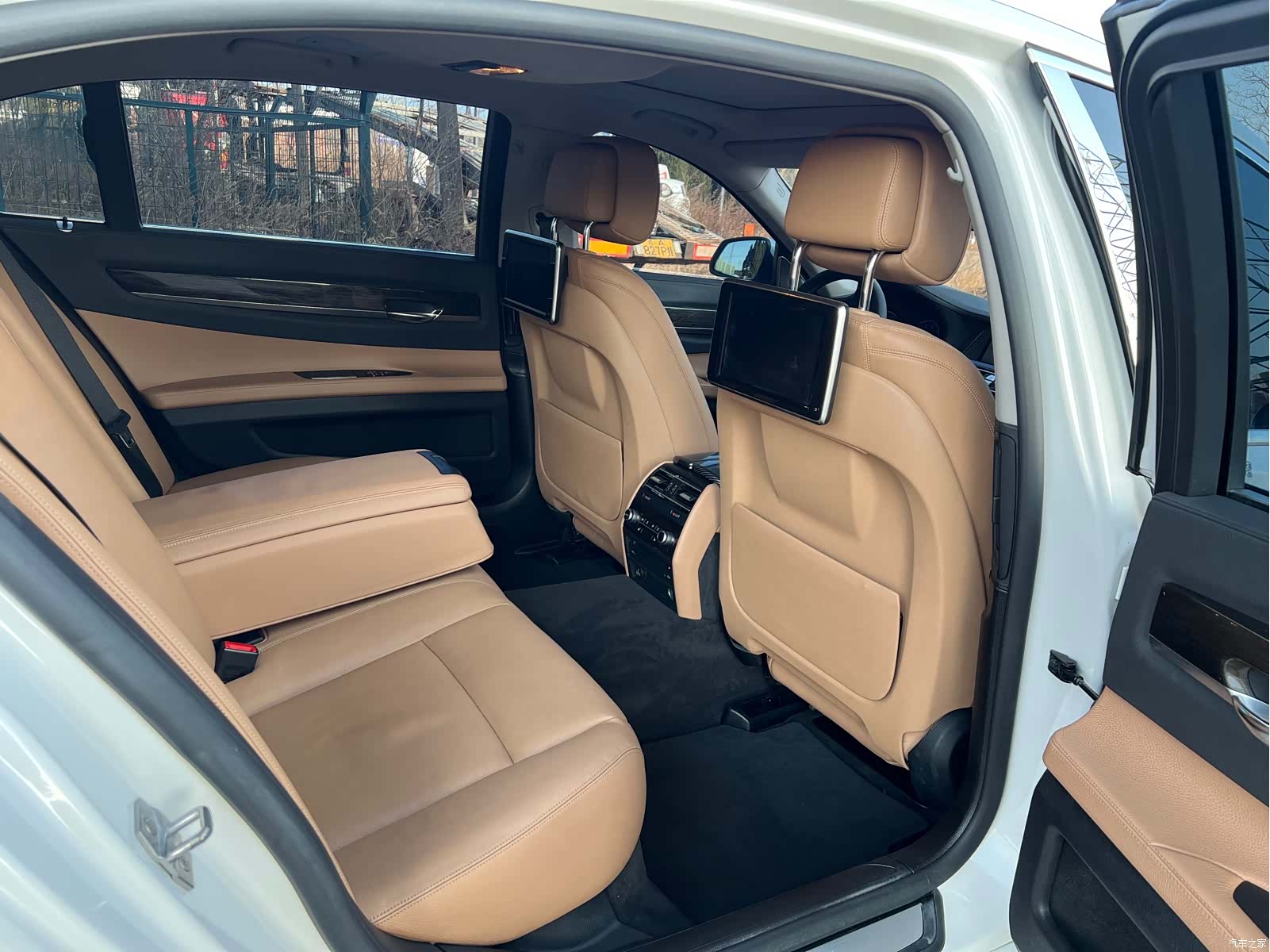 BMW 7 Series, 2014 9