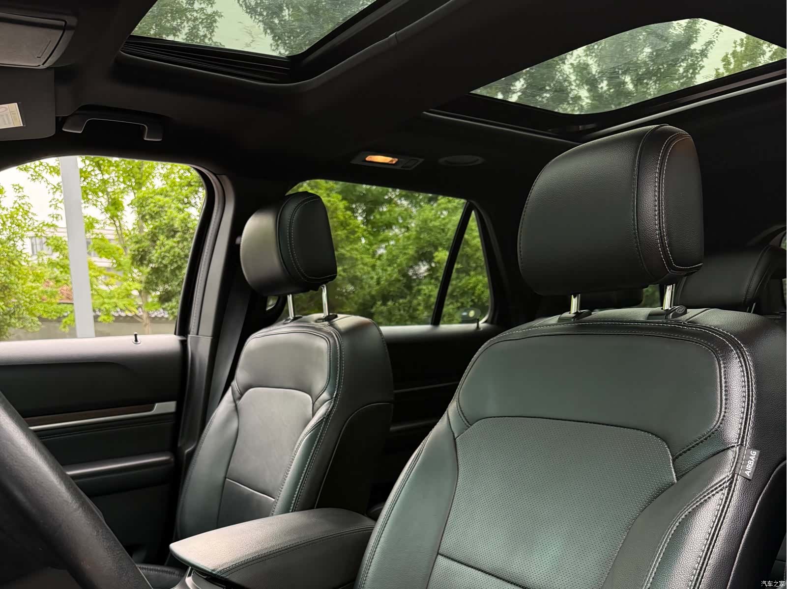 Ford Explorer, 2016 19