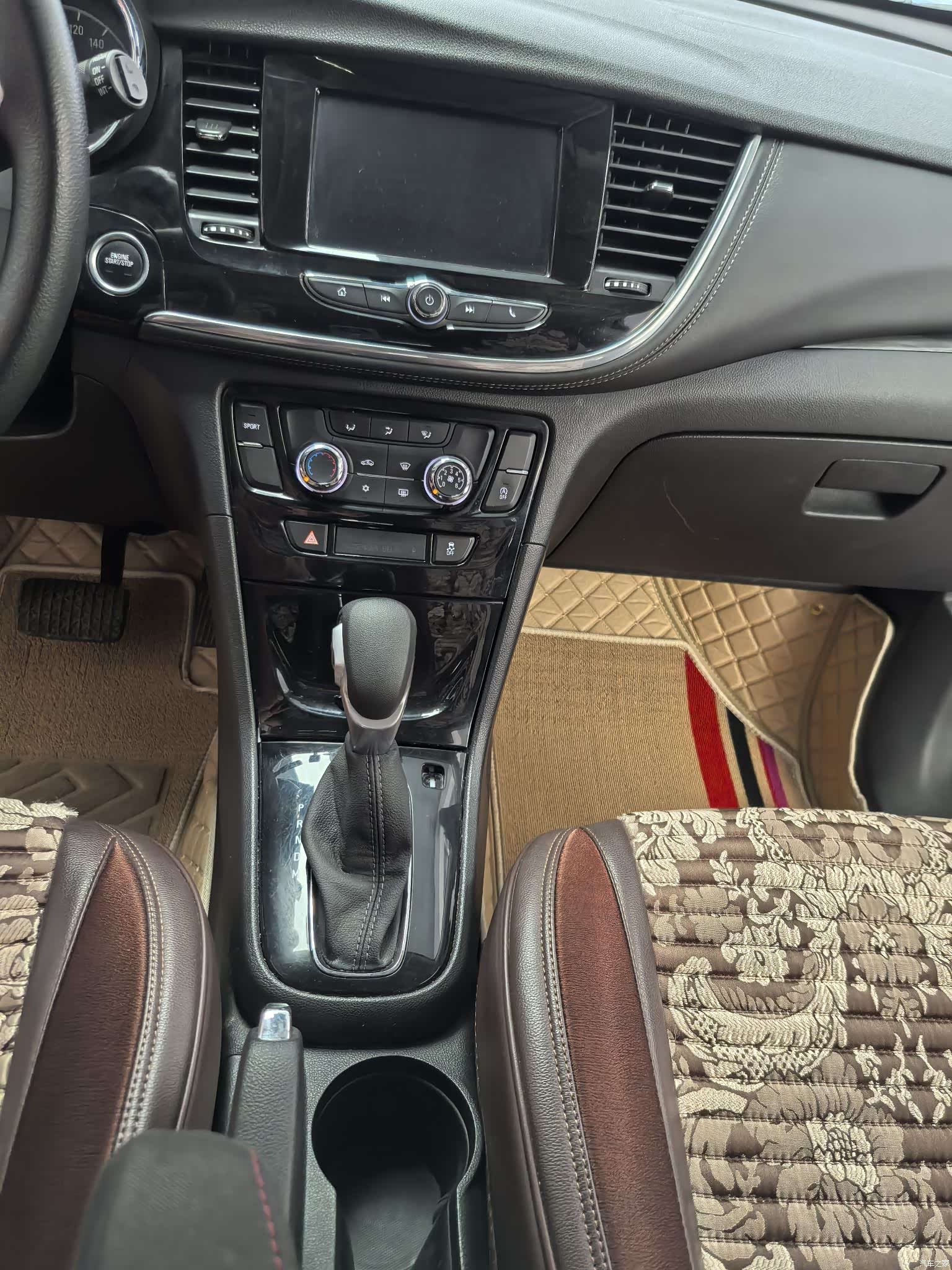 Buick Encore, 2018 10