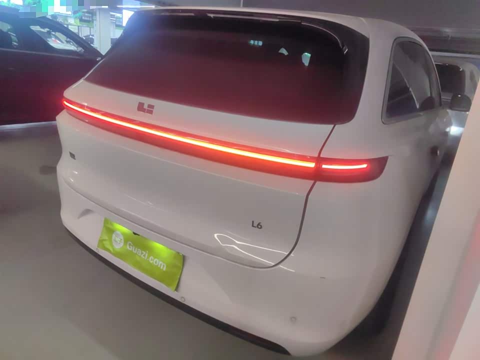 Li Auto Ideal L6