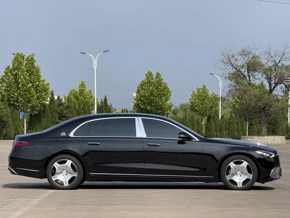 Mercedes-Benz Maybach S-class
