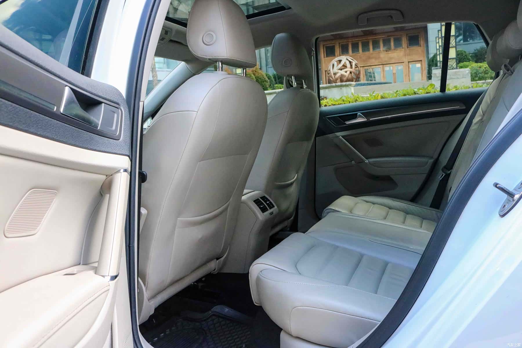 Volkswagen Golf, 2014 10