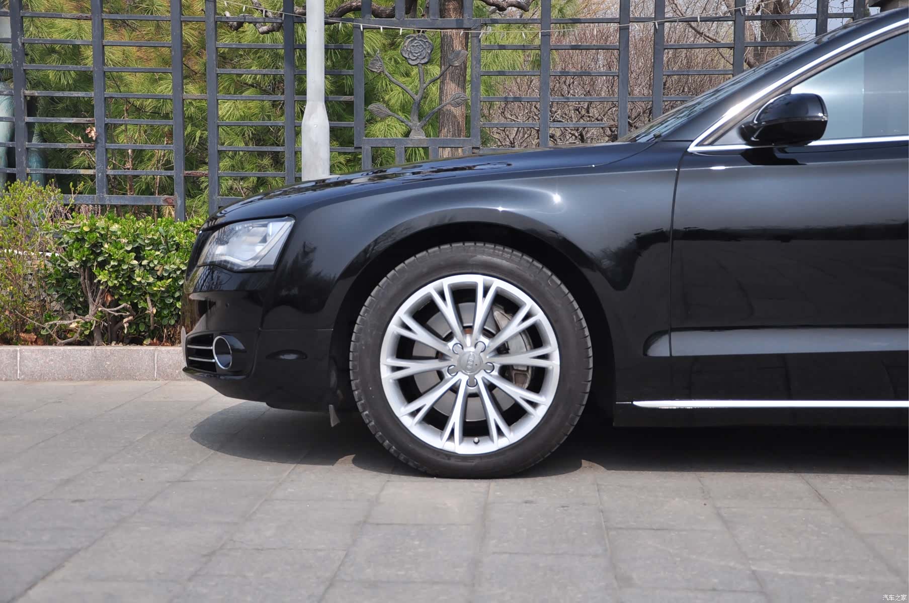Audi A8L, 2011 18