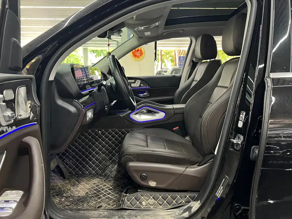 Mercedes-Benz GLS Mercedes-Benz GLS