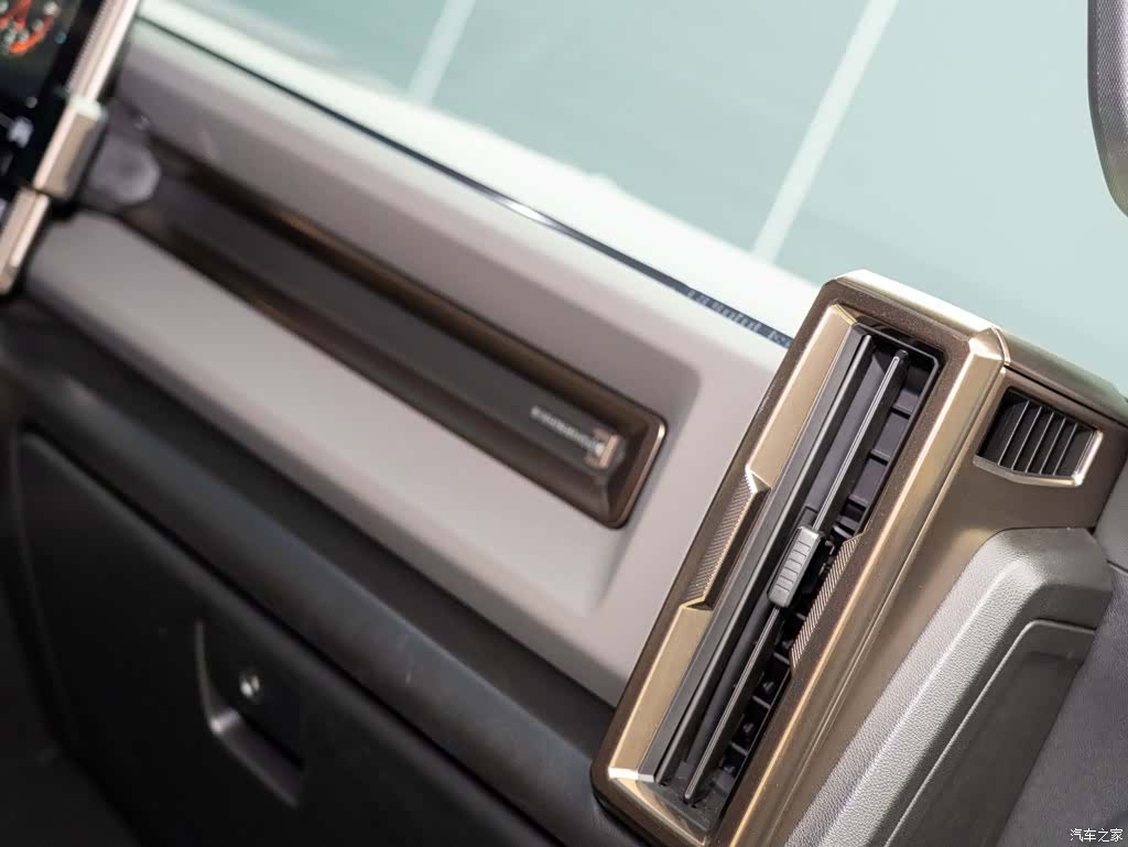 Hummer SUV, 2024 21