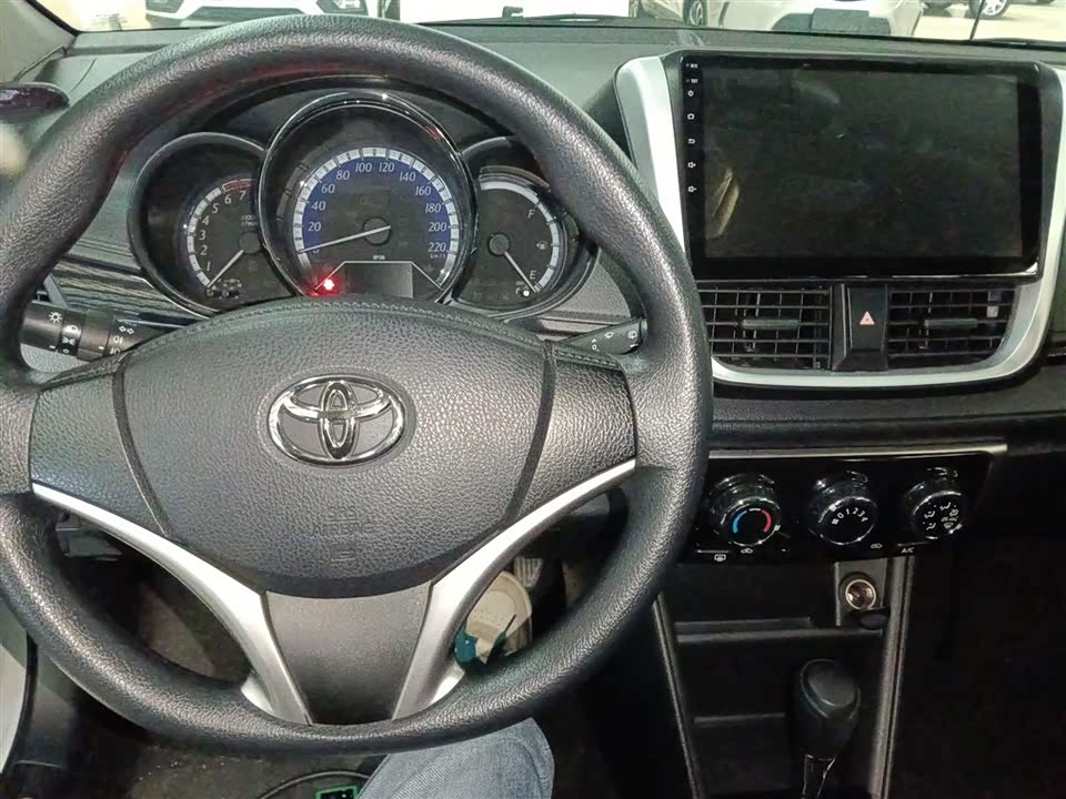 Toyota YARiS L Zhixuan